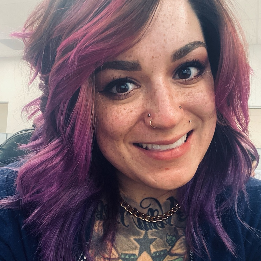 Meet your Posher, Ashley